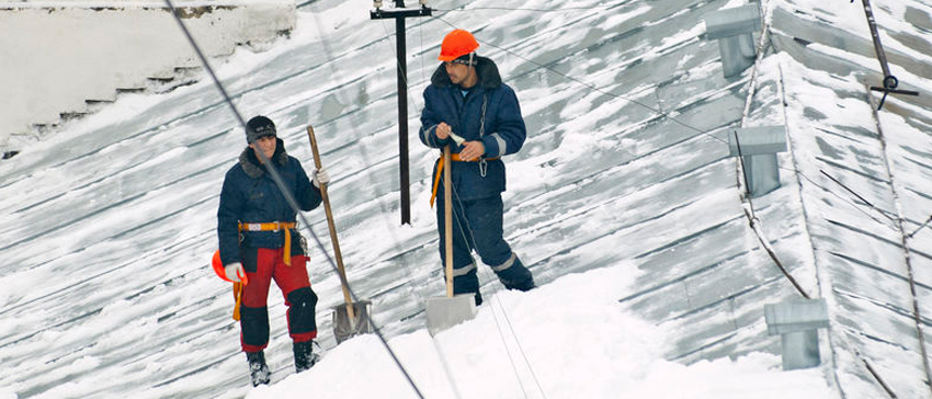 What to Do with that Snow?: Cold-Weather Roof Maintenance